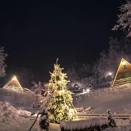 Etno Village Dolina Srece *