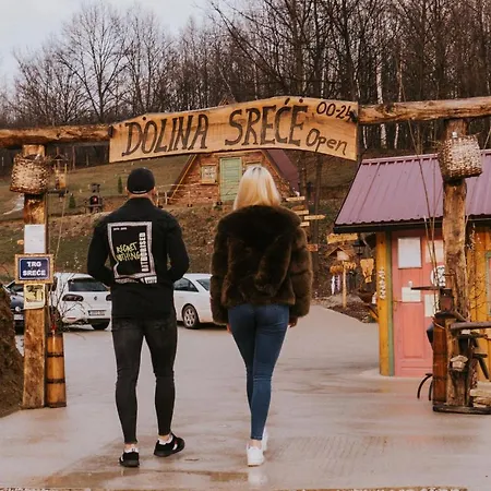 Etno Village Dolina Srece Витез