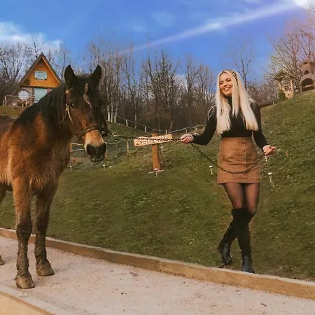 Etno Village Dolina Srece Kompleks wypoczynkowy