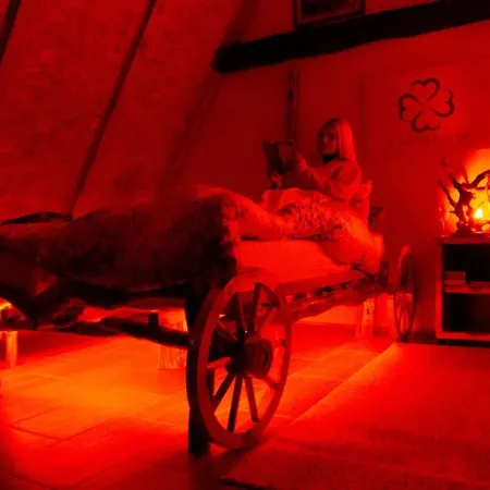 Etno Village Dolina Srece 维特兹