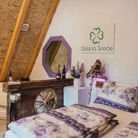 Etno Village Dolina Srece Kompleks wypoczynkowy *
