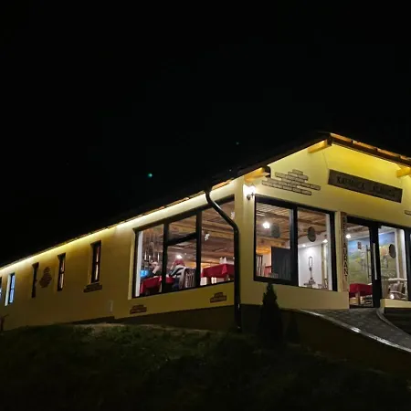 Etno Village Dolina Srece Vitez