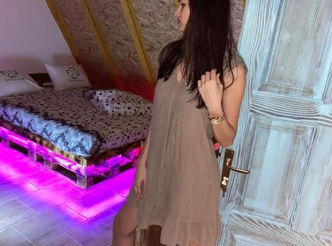 Etno Village Dolina Srece * Vitez