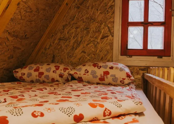 Etno Village Dolina Srece Holiday park *